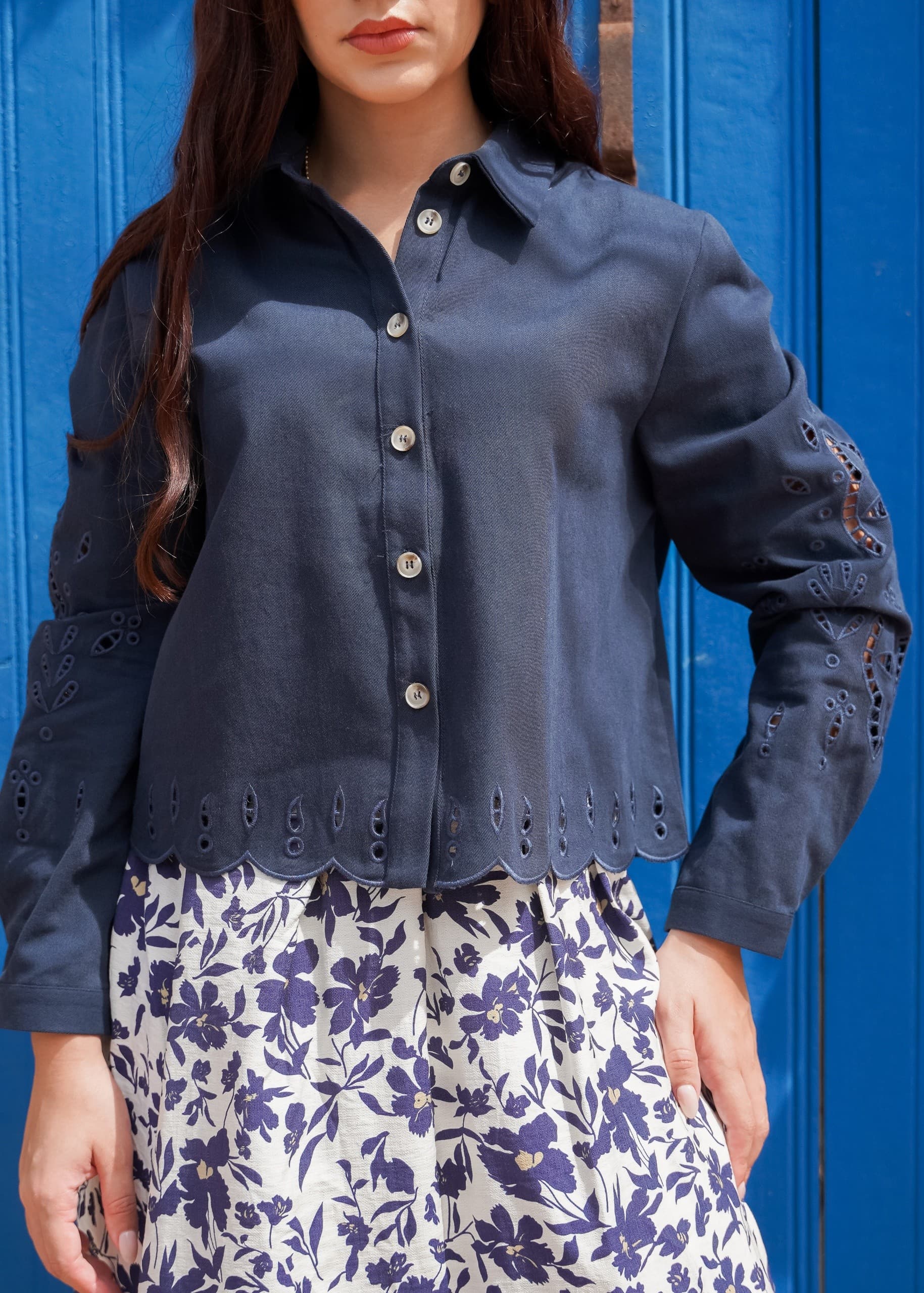 Blusa Lino Navy Calado