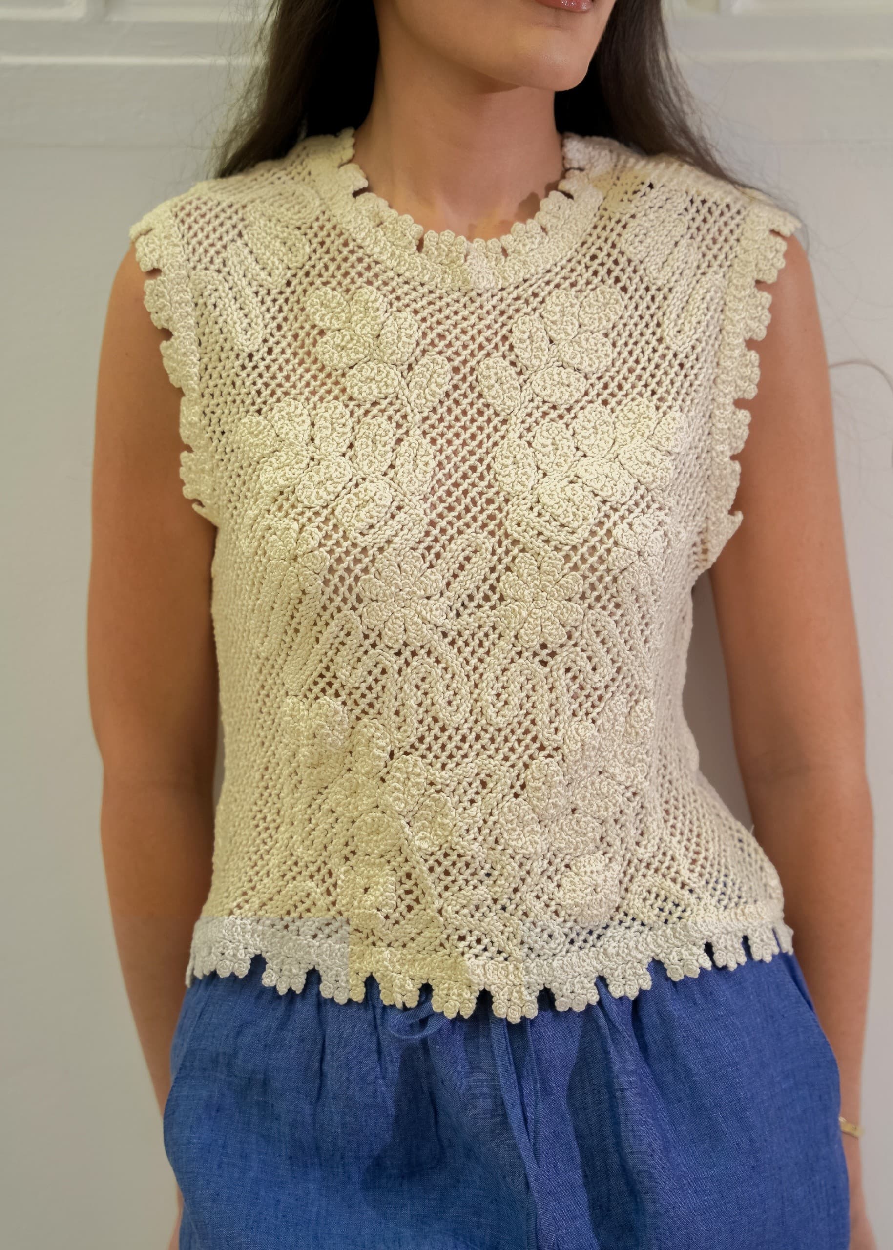 Top Crochet Sin Mangas