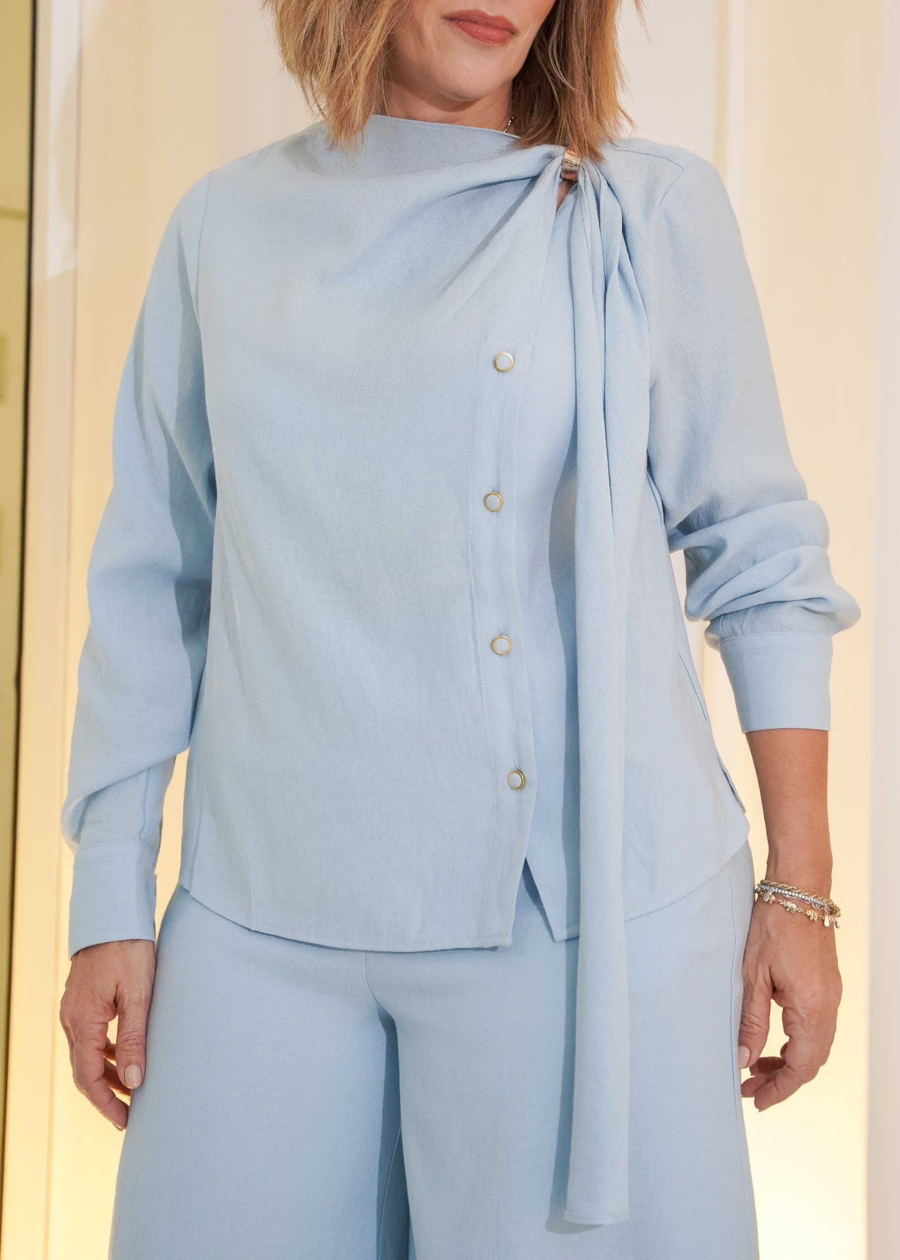 Blusa Lazada al Cuello