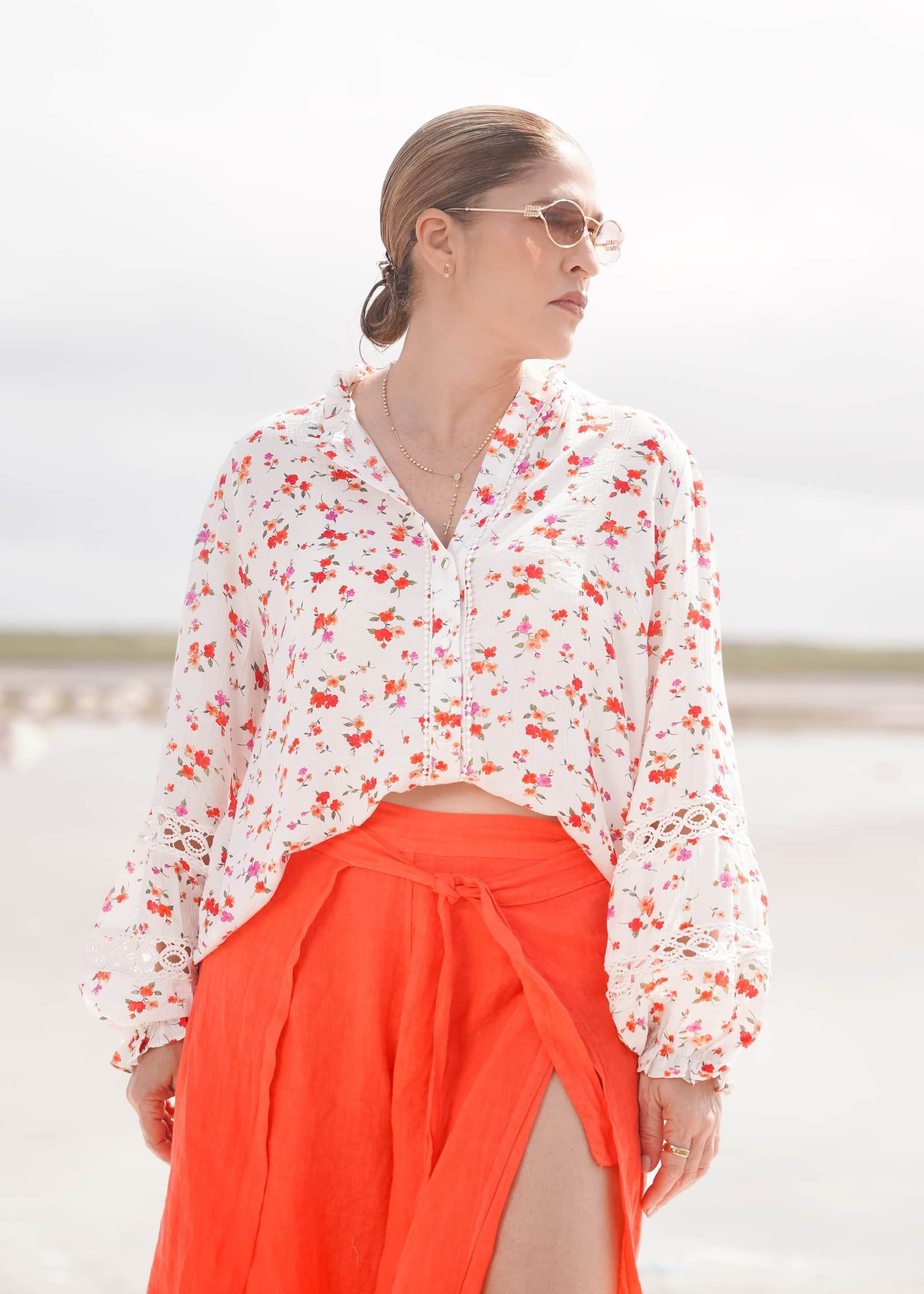 Blusa Floral Manga Campana